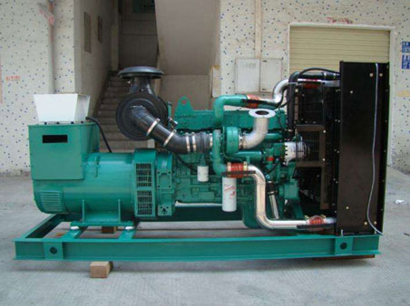 镇雄1100kw康明斯柴油发电机组图片 镇雄1100kw康明斯柴油发电机组图片